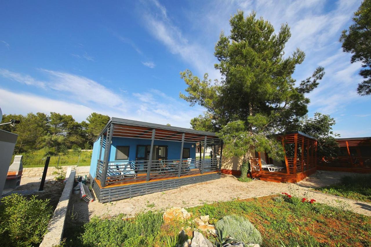 Mobile home Safir Biograd Na Moru Eksteriør billede