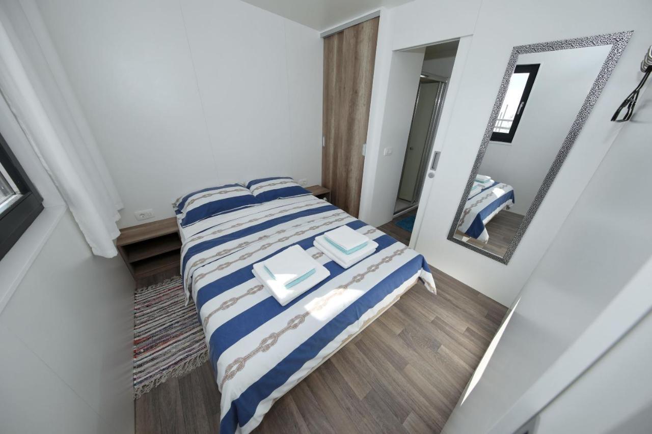 Mobile home Safir Biograd Na Moru Eksteriør billede