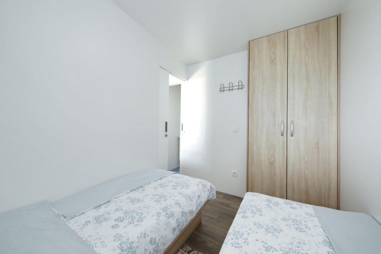 Mobile home Safir Biograd Na Moru Eksteriør billede